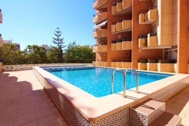 Amazing Sunny Flat With Balcony Pool Two Mins From The Beach Torrevieja Eksteriør bilde