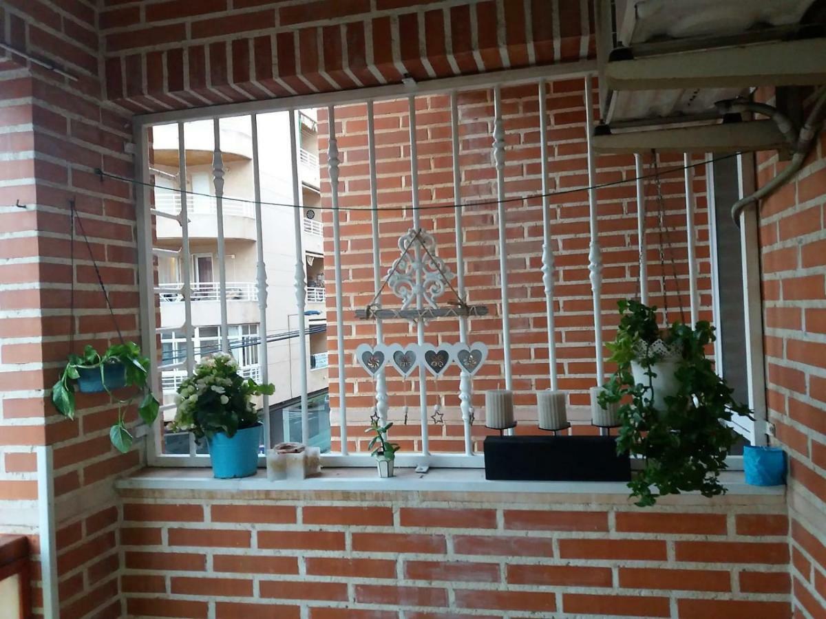 Amazing Sunny Flat With Balcony Pool Two Mins From The Beach Torrevieja Eksteriør bilde